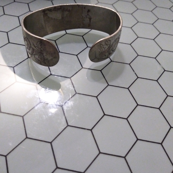 Bracelet - Picture 7 of 7